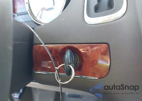 2015 Chrysler Town & Country Touring-L из США, поврежденный, VIN 2C4RC1CG3FR525890